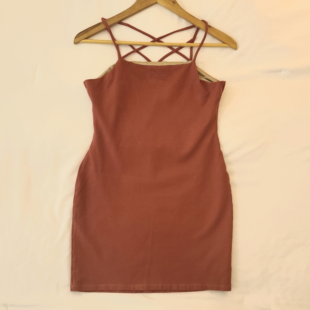 Dress - Picture 2 of 2